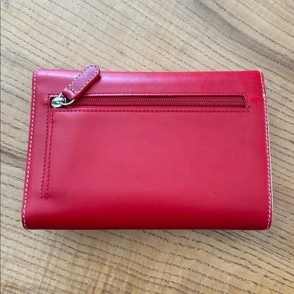 Coach Soho Wallet - Picture 3 of 16